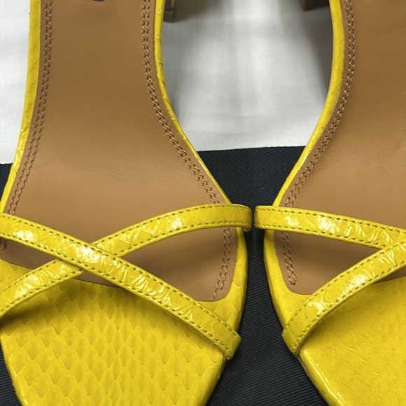Ralph Lauren purple label woman’s Yellow High Heels size 38 made in Italy. - Picture 3 of 16